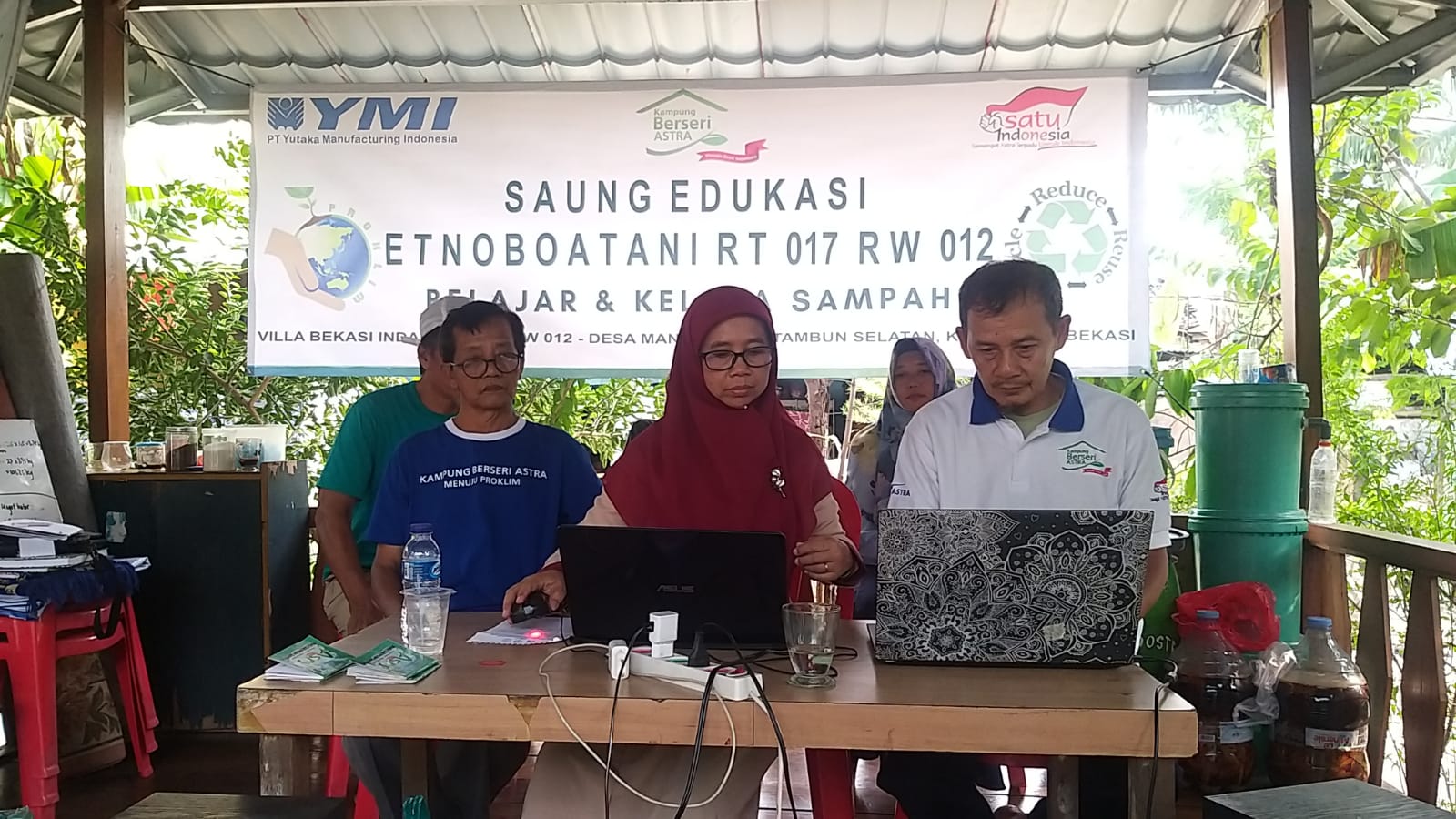 Program Kampung Berseri Astra Villa Bekasi Indah 1